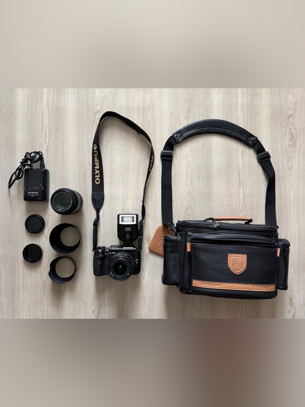 Olympus EVOLT E-300 8.0MP Digital SLR Camera - Black Kit w/ 14-45mm Lens and Acc